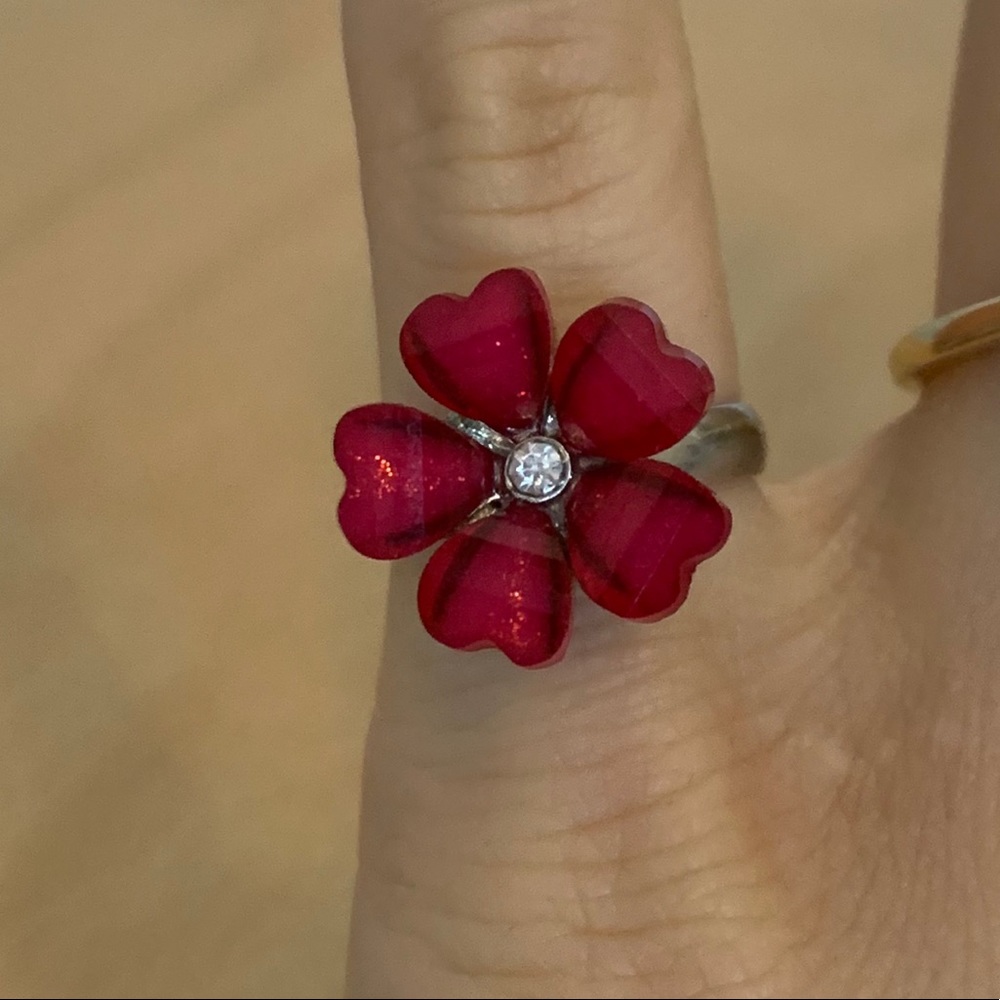 Vintage Y2K resin + crystal flower pinkie ring